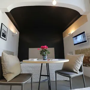 3* Couette-café The Station